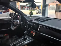 2021 Porsche Macan 2.0T, чёрный — фото 8