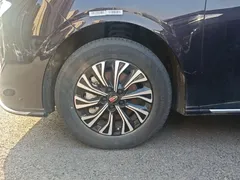 2024 Hongqi HQ9 2.0T PHEV 4WD Business — фото 23