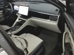 2023 BYD Song PLUS DM-i PHEV 110km Flagship Champion — фото 25