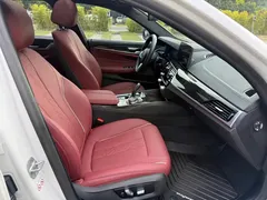 2021 BMW 5 Series 525Li M Sport Package, белый — фото 14