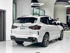 2023 BMW X3 Leading M Night Package, белый — фото 17