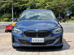 2021 BMW 1 Series 120i M Sport Night Edition, синий — фото 2
