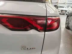 2024 BYD Yuan UP 401km Leading, белый — фото 8