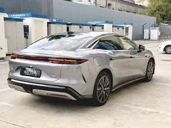 2025 BYD Han L DM-i PHEV 200km Lidar Flagship — фото 12