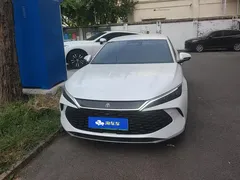 2025 BYD Qin L PHEV 80km Leading Smart Driving, белый — фото 2