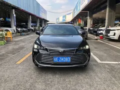 2021 Toyota Avalon 2.5L Luxury, чёрный — фото 2