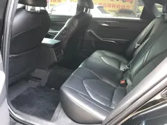 2021 Toyota Avalon 2.5L Luxury, чёрный — фото 7