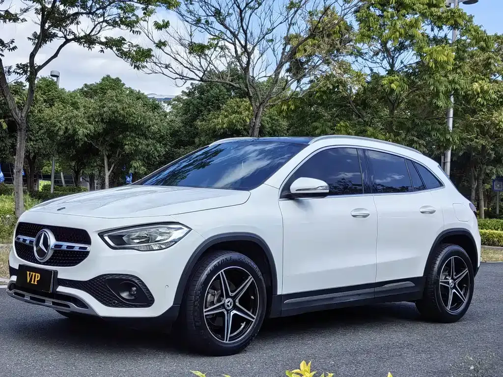 2020 Mercedes-Benz GLA 180