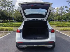 2020 Mercedes-Benz GLA 180, белый — фото 8