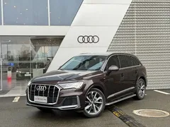 2020 Audi Q7 55 TFSI quattro S line Sport — фото 1