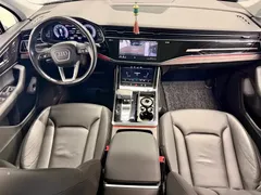 2020 Audi Q7 55 TFSI quattro S line Sport — фото 8