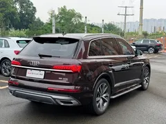 2020 Audi Q7 55 TFSI quattro S line Sport — фото 19