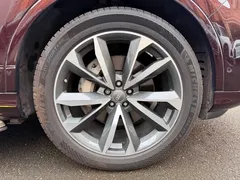 2020 Audi Q7 55 TFSI quattro S line Sport — фото 22