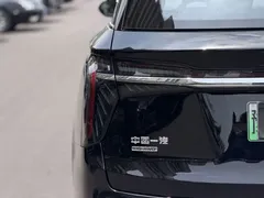 2024 Hongqi HS7 2.0T PHEV 4WD 6, чёрный — фото 12