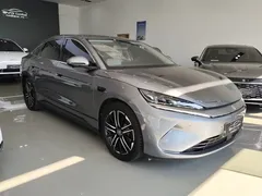 2025 BYD Qin L EV 545km Excellence — фото 3