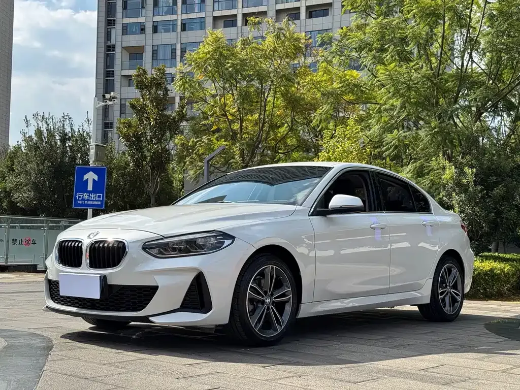 2022 BMW 1 Series 120i M Sport