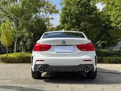 2022 BMW 1 Series 120i M Sport, белый — фото 5