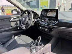 2022 BMW 1 Series 120i M Sport, белый — фото 21