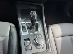 2022 BMW 1 Series 120i M Sport, белый — фото 29