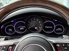 2023 Porsche Cayenne 3.0T Platinum Edition, белый — фото 9