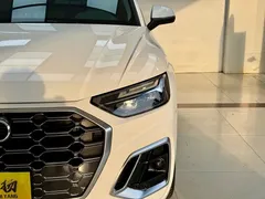 2022 Audi Q5L 40T Luxury Dynamic, белый — фото 4