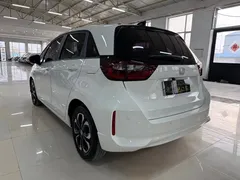 2021 Honda Fit 1.5L CVT, белый — фото 11