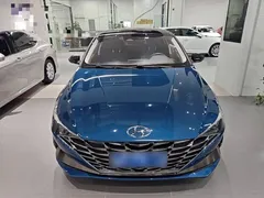 2022 Hyundai Elantra 1.5L CVT LUX Premium, синий — фото 3