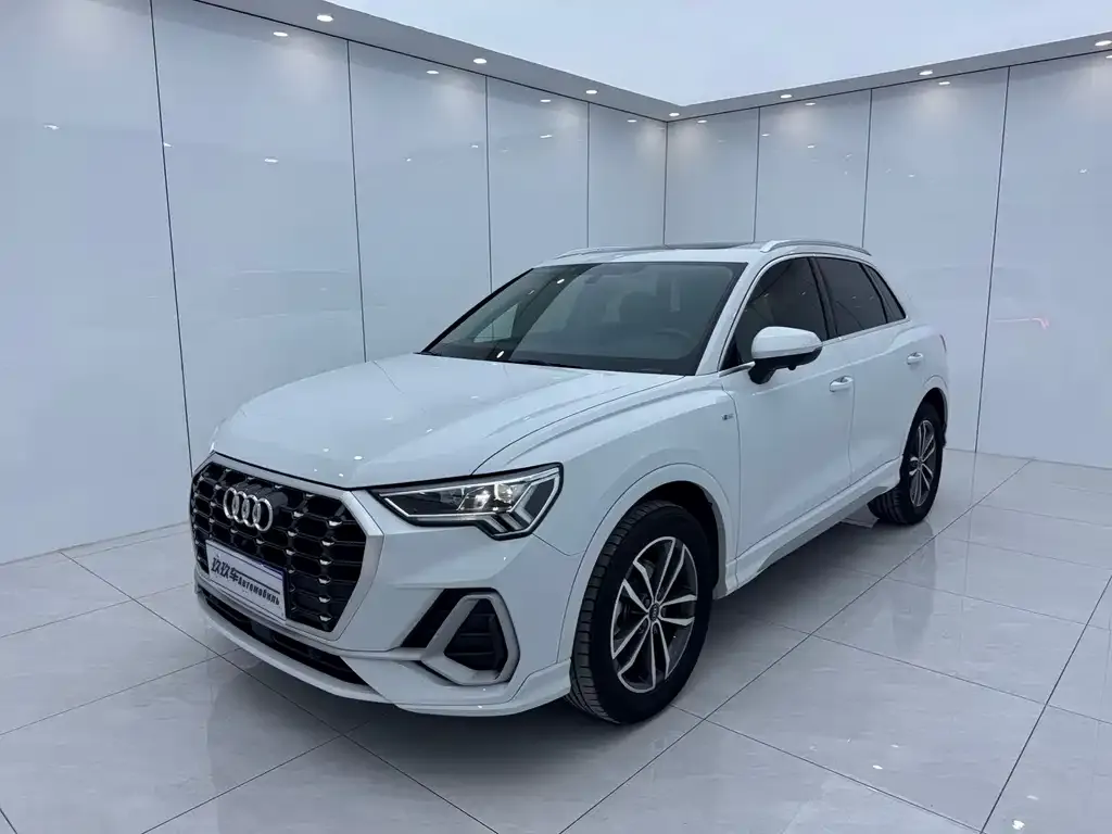 2022 Audi Q3 35 TFSI Sport