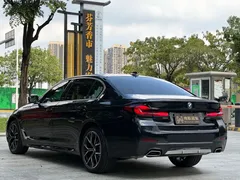 2022 BMW 5 Series 530Li Premium M Sport Package, чёрный — фото 4