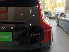 2023 Volvo XC90 7-seat, чёрный — фото 8