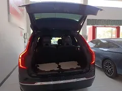 2023 Volvo XC90 7-seat, чёрный — фото 19