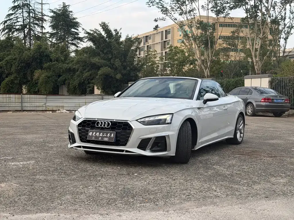 2023 Audi A5 Cabriolet 40 TFSI Fashion Dynamic