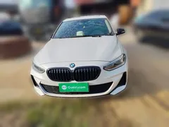 2021 BMW 1 Series 120i M Sport Night Edition, белый — фото 2