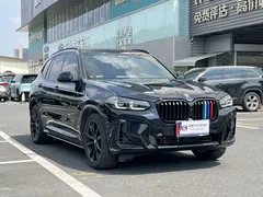 2023 BMW X3 Premium M Night Package, чёрный — фото 2