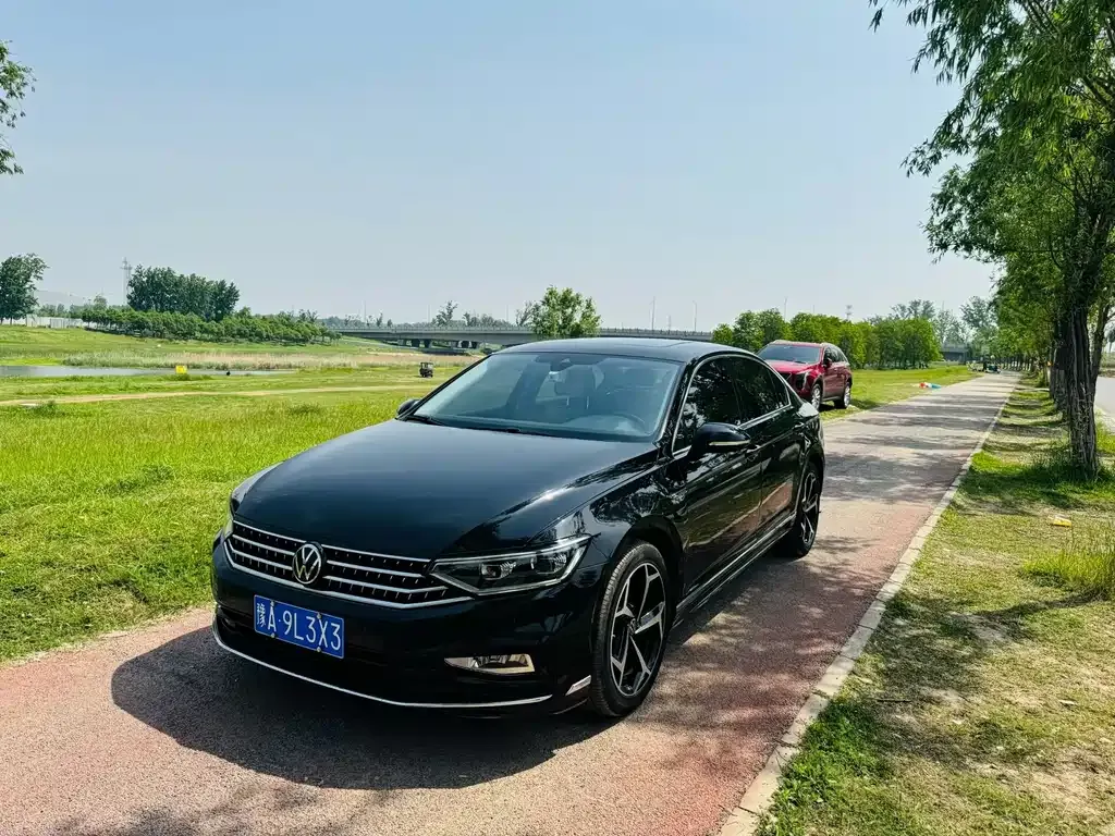 2023 Volkswagen Magotan 330TSI DCT Luxury