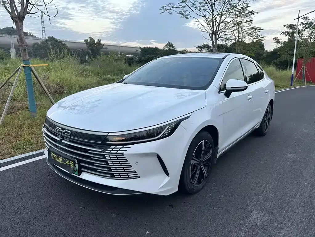 2023 BYD Destroyer 05 Champion DM-i PHEV 120KM Premium