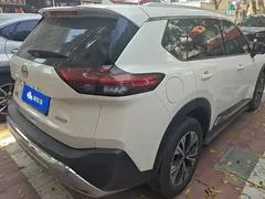2021 Nissan X-Trail VC-Turbo 300 CVT 2WD Luxury, белый — фото 3