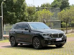 2021 BMW X5 xDrive40i M Sport Package, чёрный — фото 3