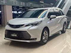 2021 Toyota Sienna 2.5L Hybrid Ultimate, белый — фото 1