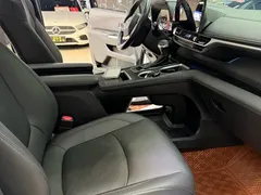 2021 Toyota Sienna 2.5L Hybrid Ultimate, белый — фото 12