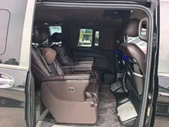 2023 Mercedes-Benz Vito 2.0T Elite 7-seat, чёрный — фото 11