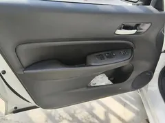 2022 Honda Fit 1.5L CVT Sunroof, белый — фото 7