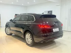 2021 Volkswagen Touareg 2.0TSI, чёрный — фото 4
