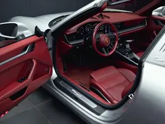 2022 Porsche 911 Targa 4 3.0T — фото 10