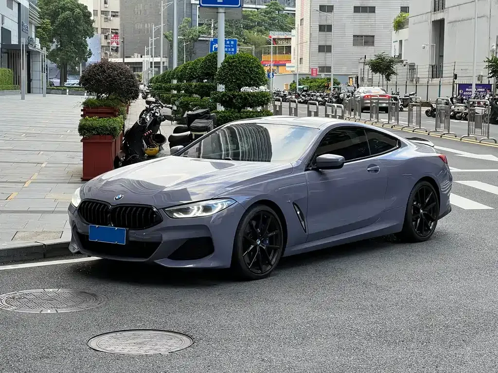 2021 BMW 8 Series 840i Coupe M Sport Package
