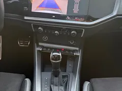 2022 Audi Q3 45 TFSI quattro Fashion Sport, белый — фото 10