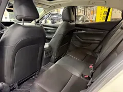 2021 Mazda 3 2.0L AT, белый — фото 8