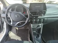 2021 Toyota Vios 1.5L CVT, белый — фото 12