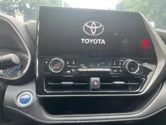2022 Toyota Highlander Hybrid 2.5L 4WD Premium 7-seat, чёрный — фото 6