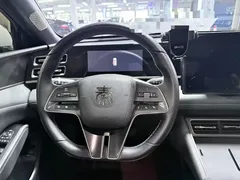 2024 BYD Qin L PHEV 120KM Excellence — фото 11